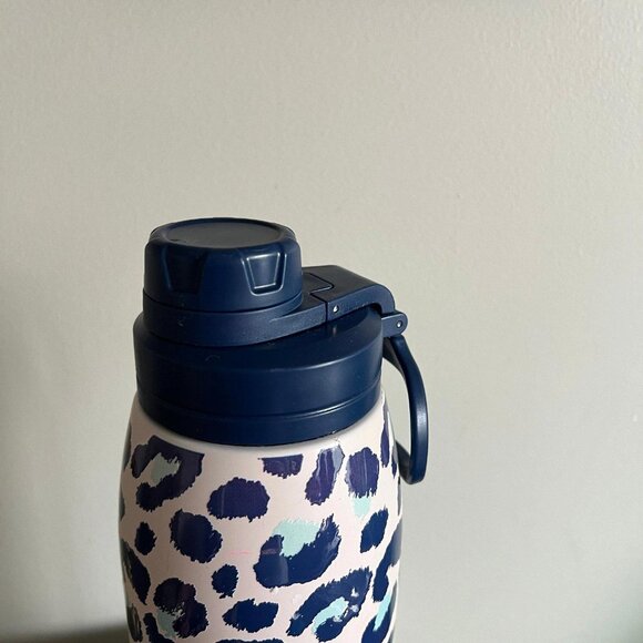 New Hydrapeak Artisan 32oz Insulated Water Bottles with Straw Lid - Picture 3 of 5